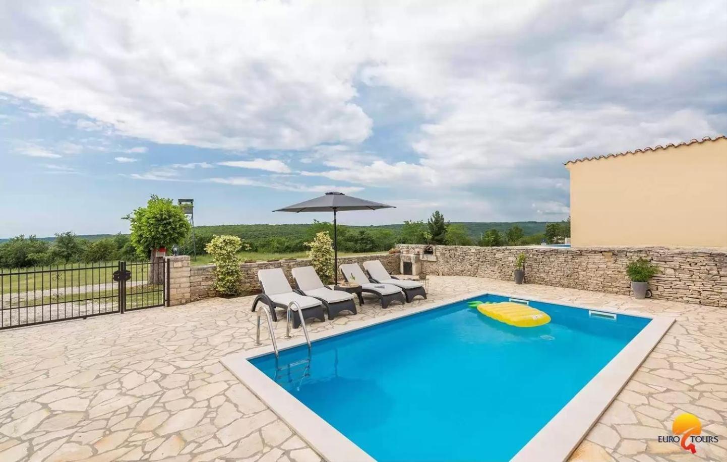 Villa Grguci Kanfanar Exterior photo